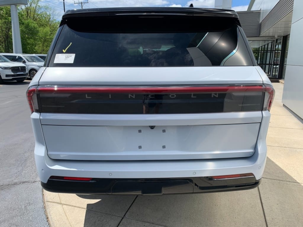 New 2026 Lincoln Navigator Black Label SUV