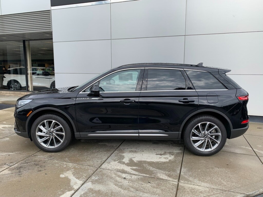 Certified 2025 Lincoln Corsair Premiere SUV