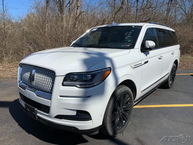 2023 Lincoln Navigator