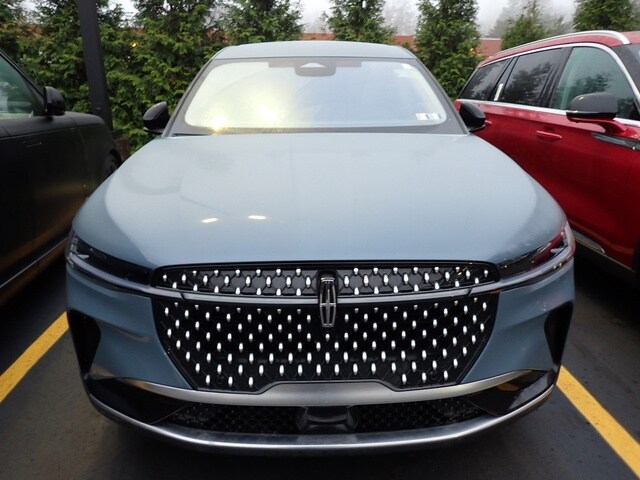 2025 Lincoln Nautilus Premiere photo 3