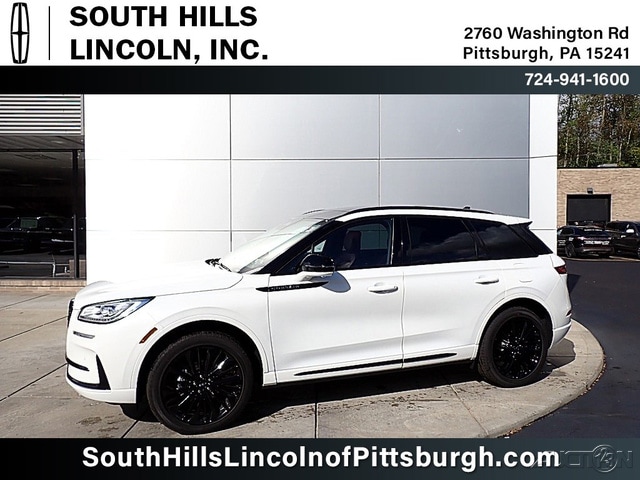 2026 Lincoln Corsair Reserve's photo