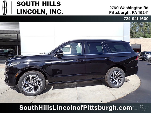 2025 Lincoln Navigator Reserve's photo