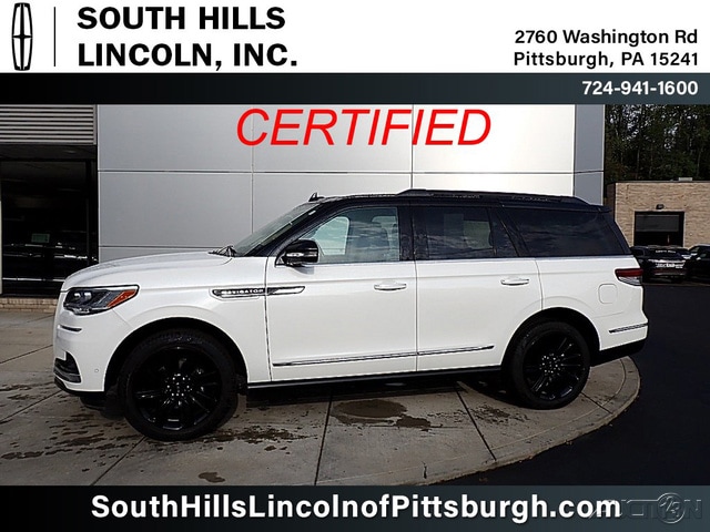 2024 Lincoln Navigator Black Label's photo