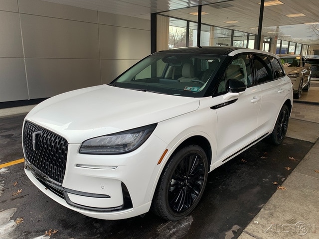 2024 Lincoln Corsair Premiere's photo