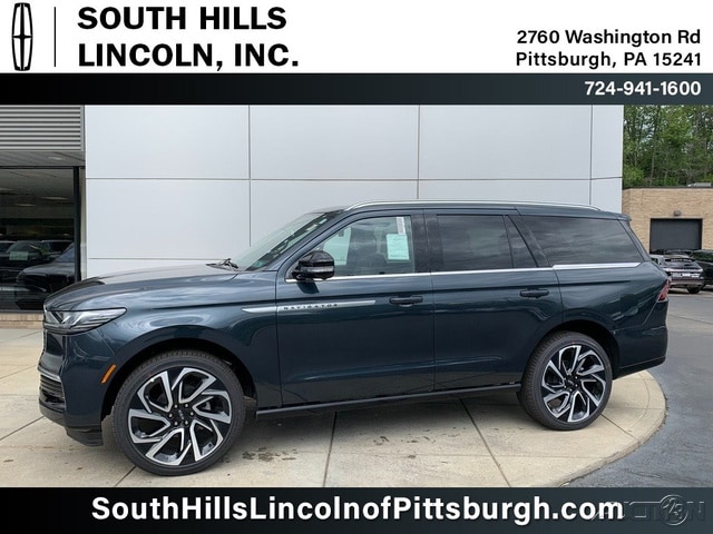 2026 Lincoln Navigator Reserve 4WD's photo