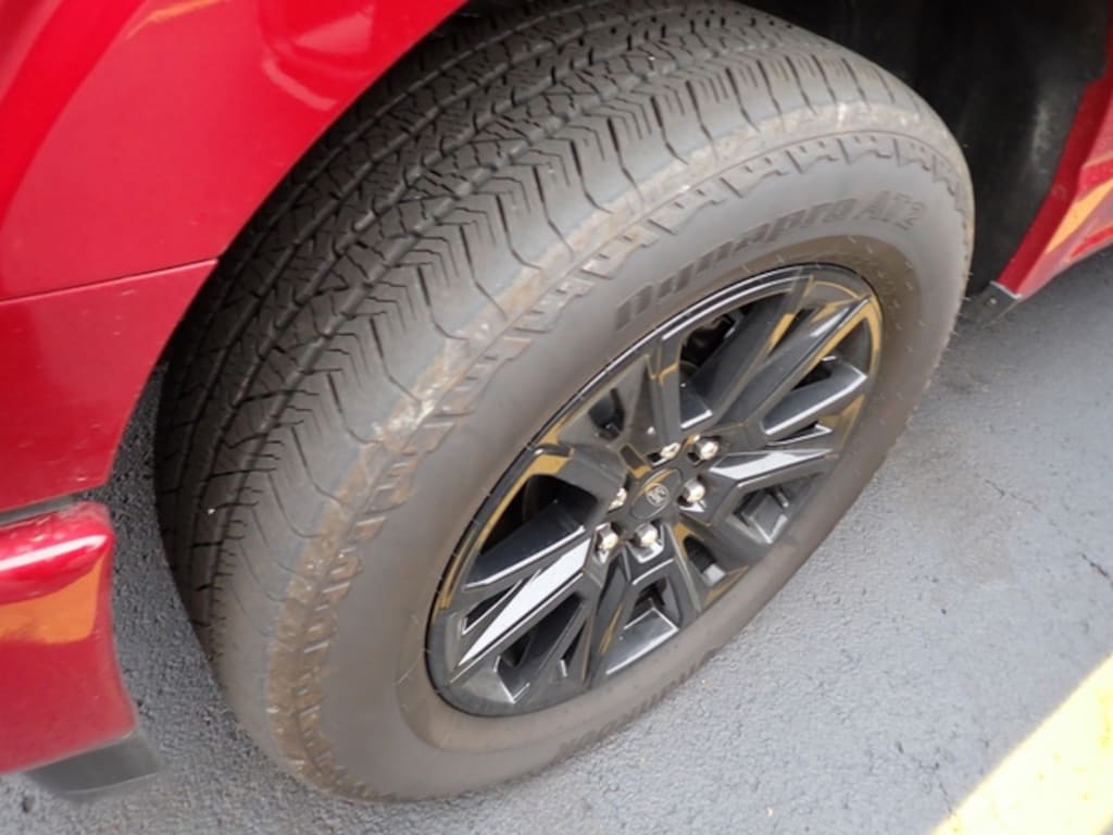 Used 2024 Ford F-150 Platinum Truck