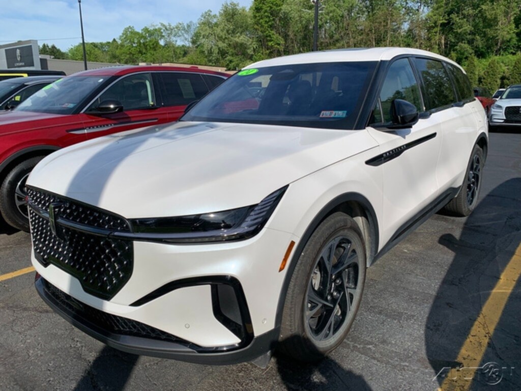 Certified 2024 Lincoln Nautilus Premiere II SUV