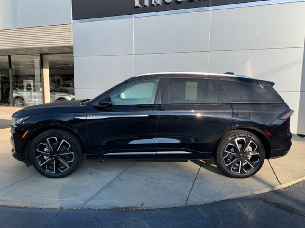 Certified 2024 Lincoln Nautilus Reserve II SUV