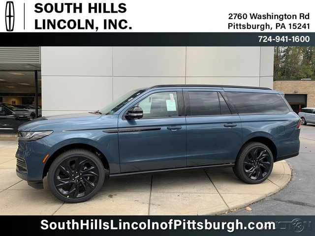 2027 Lincoln Navigator