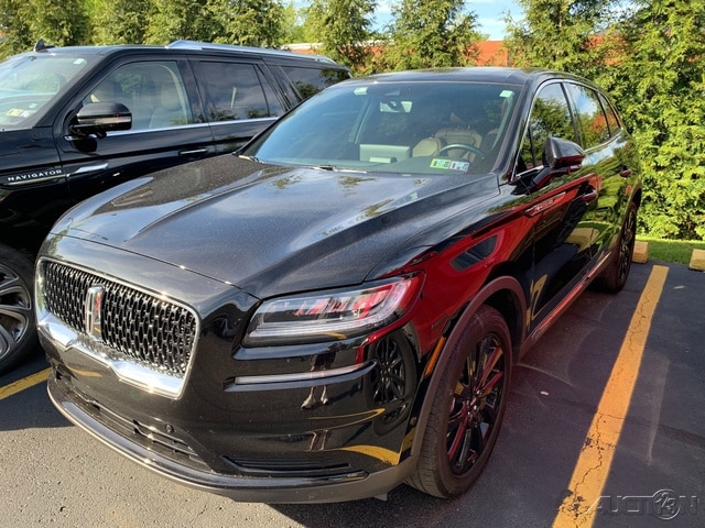 2023 Lincoln Nautilus Reserve AWD's photo