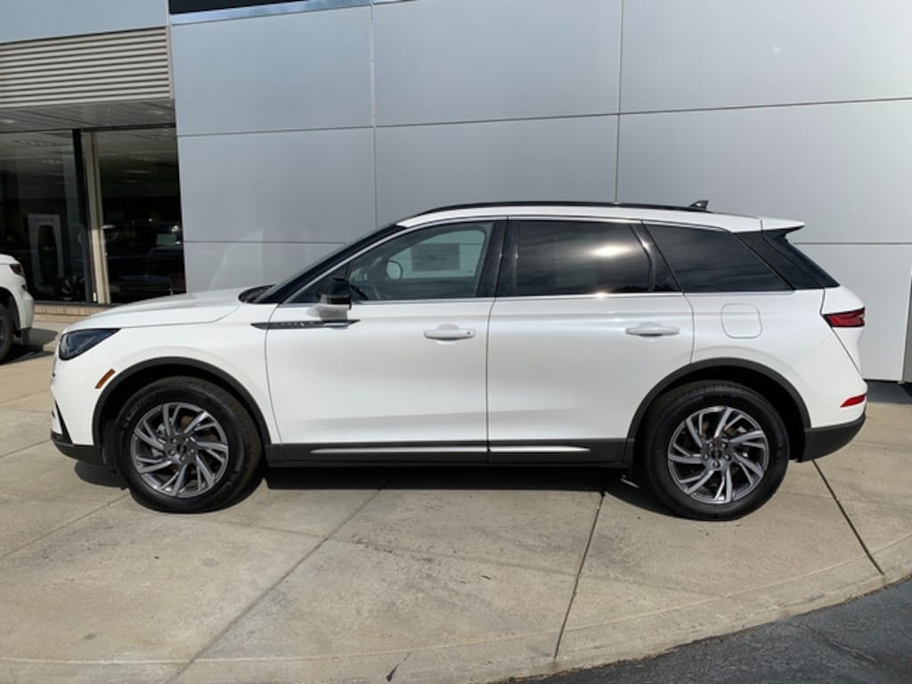 Certified 2025 Lincoln Corsair Premiere SUV