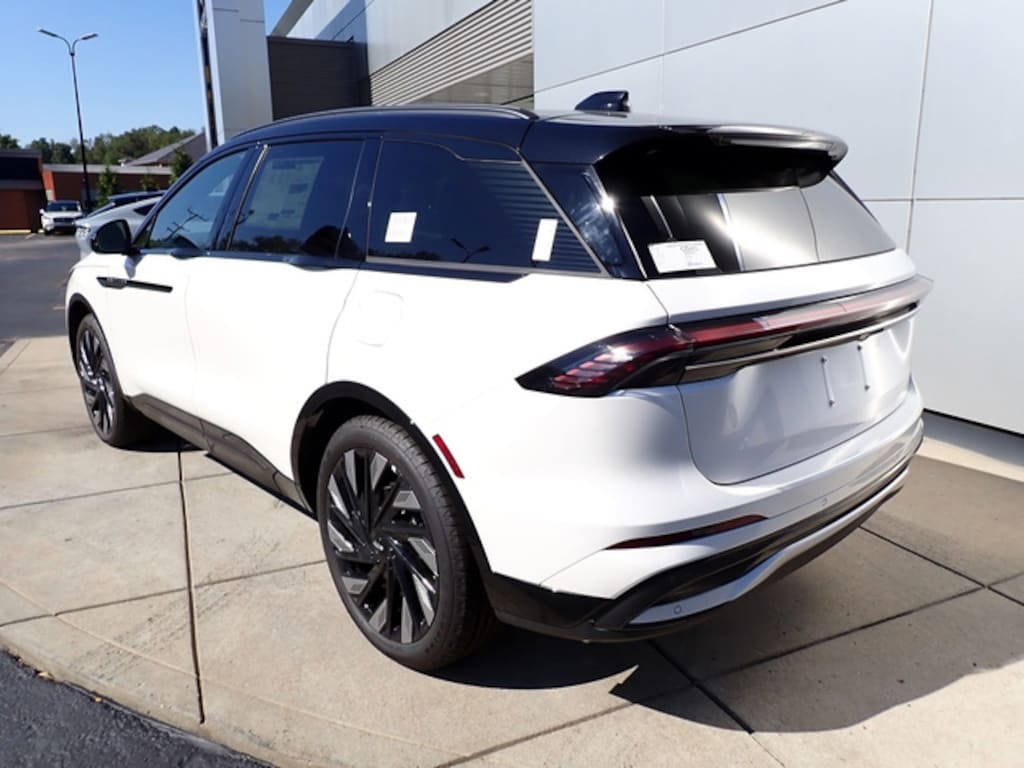 New 2025 Lincoln Nautilus Reserve CROSSOVERS