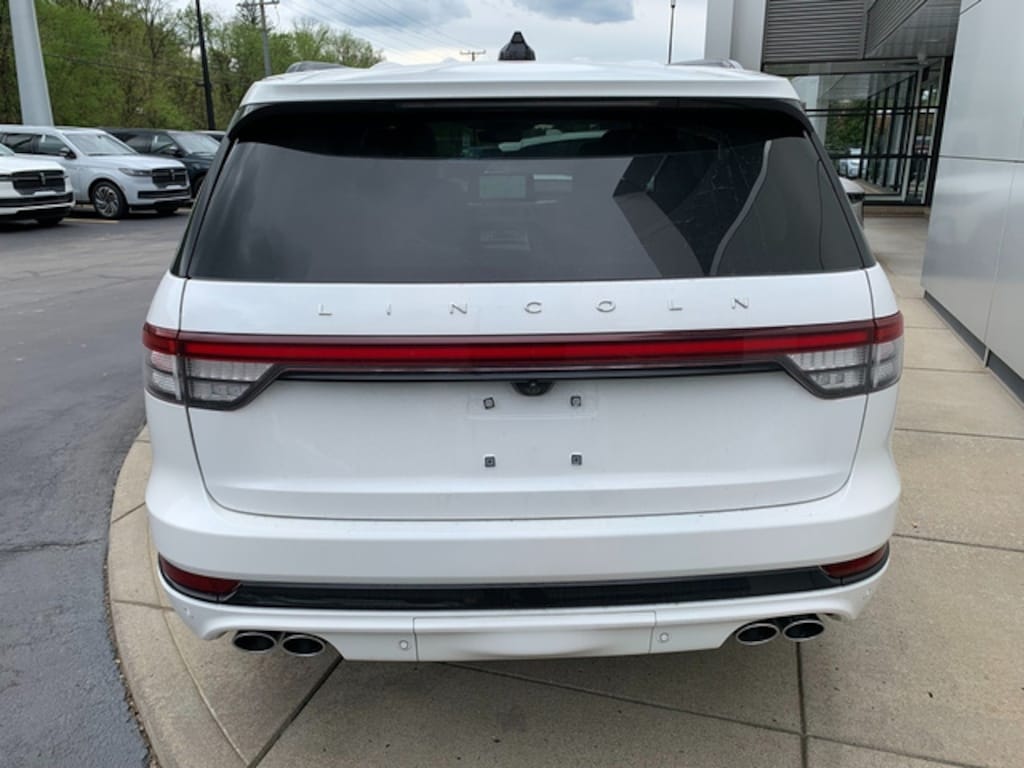 New 2026 Lincoln Aviator Premiere SUV