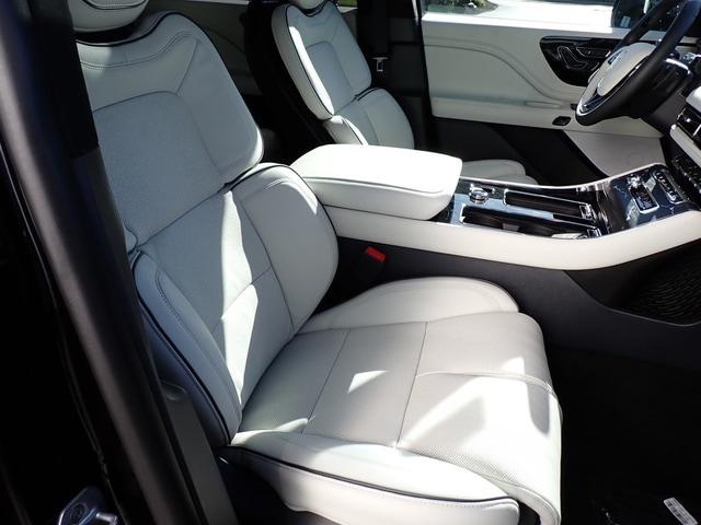 2025 Lincoln Aviator Black Label - Photo 11