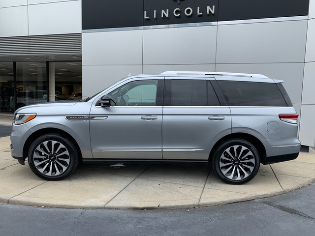 5LMJJ2LT3NEL07829