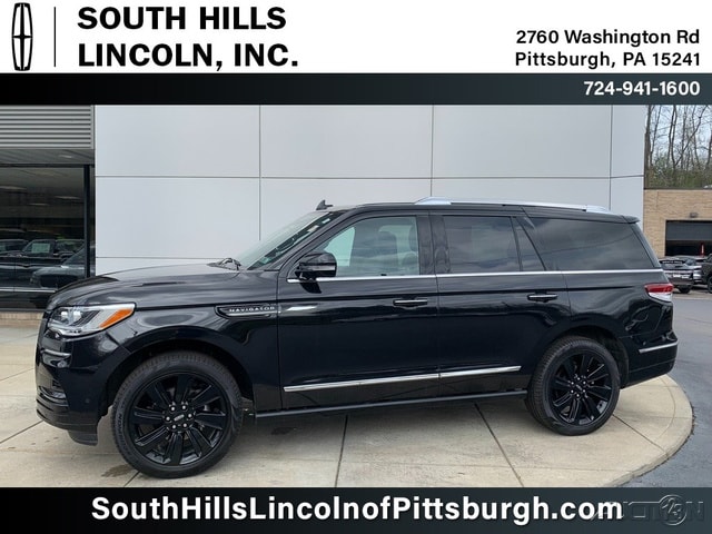 2024 Lincoln Navigator Reserve 4WD's photo