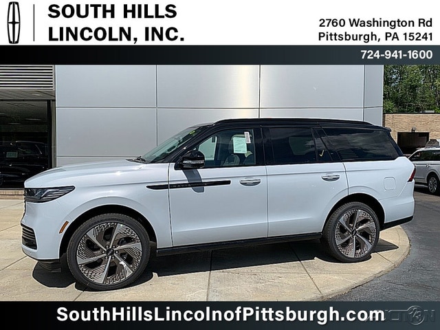 2026 Lincoln Navigator Black Label 4WD's photo