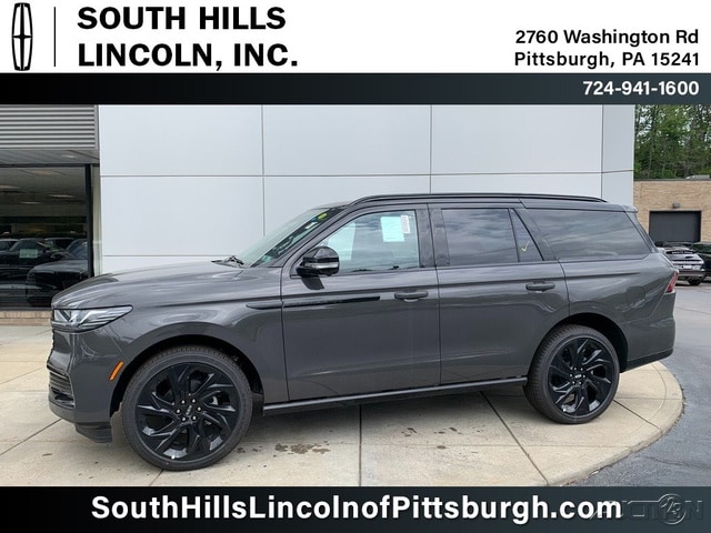2026 Lincoln Navigator Black Label 4WD's photo
