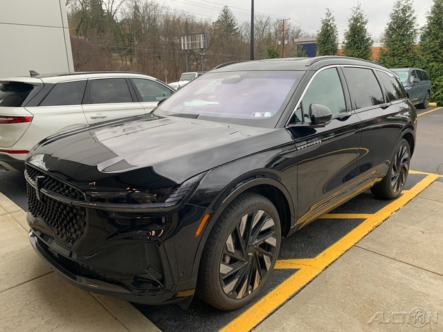 2024 Lincoln Nautilus Black Label AWD's photo