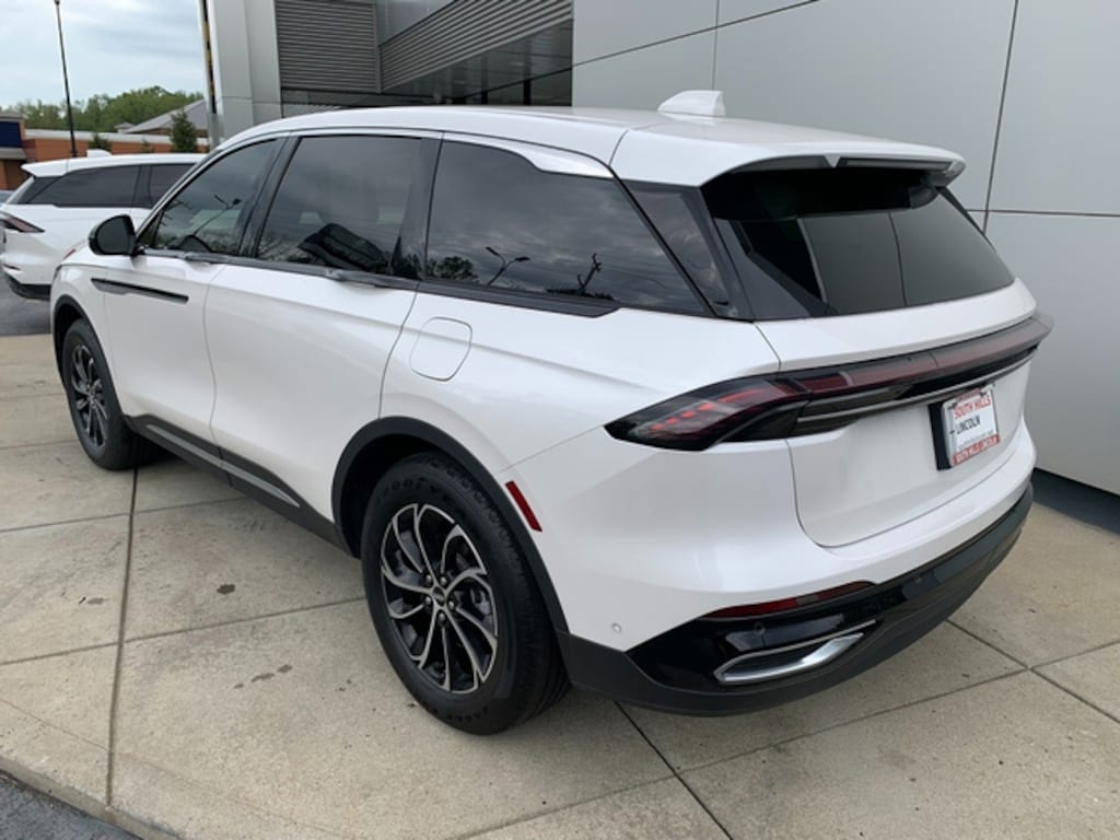 Certified 2024 Lincoln Nautilus Hybrid Premiere SUV