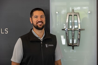 Staff member Rick Jacobs Jr. from ID_51d3d7