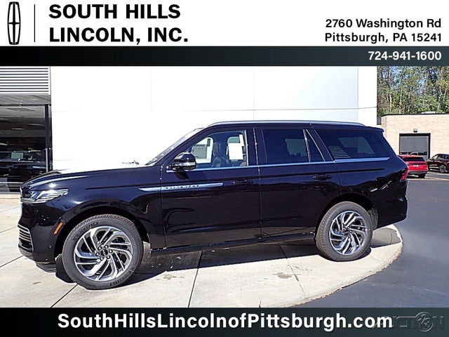 2025 Lincoln Navigator Reserve's photo