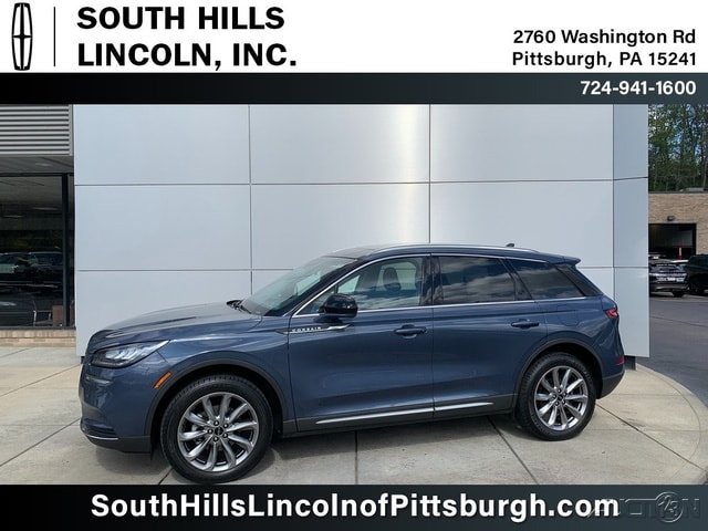 2022 Lincoln Corsair Base