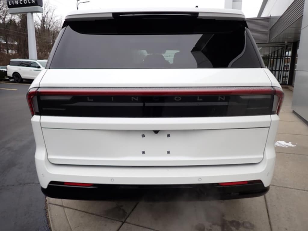 New 2025 Lincoln Navigator Black Label SUV