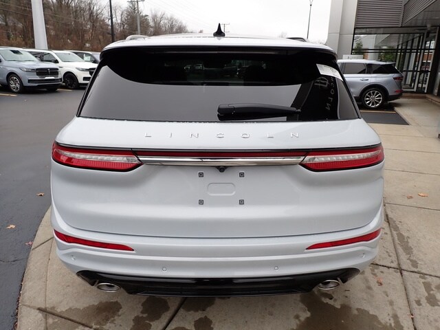 2026 Lincoln Corsair Grand Touring photo 4