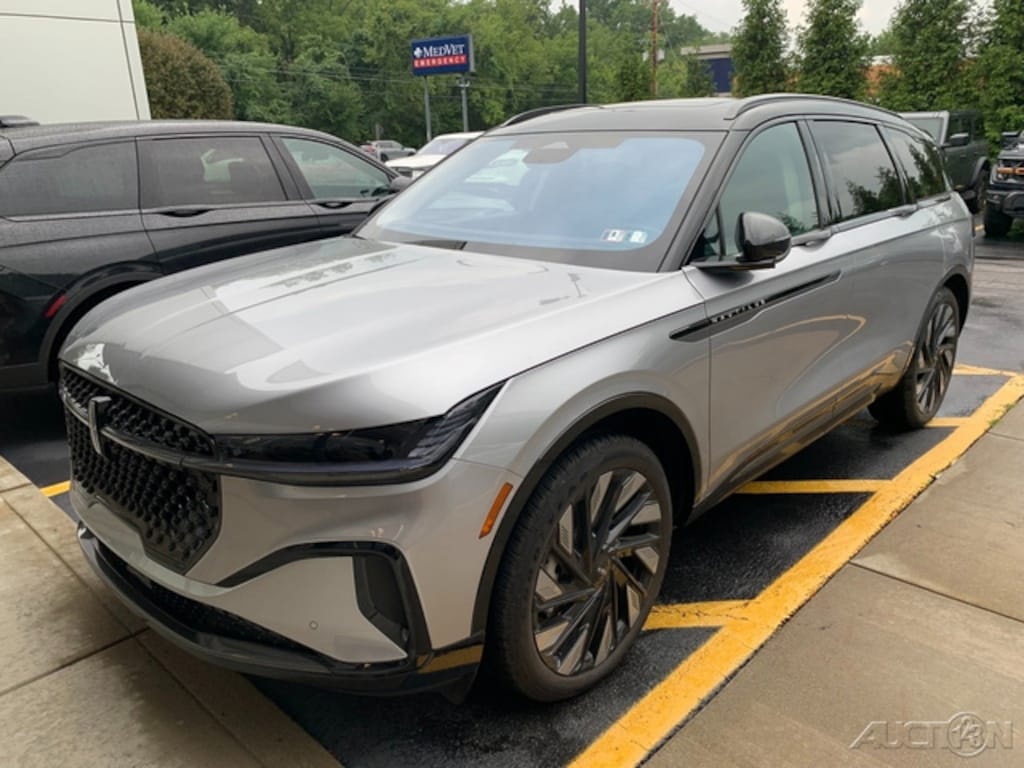 Certified 2026 Lincoln Nautilus Reserve SUV