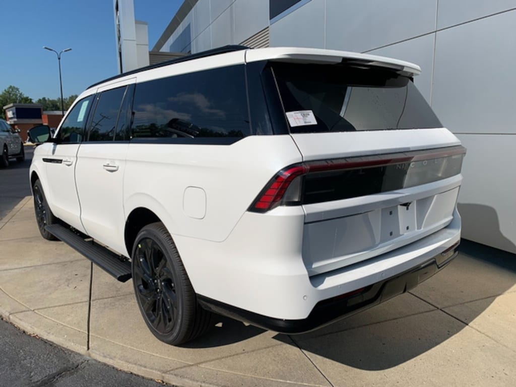New 2027 Lincoln Navigator SUV