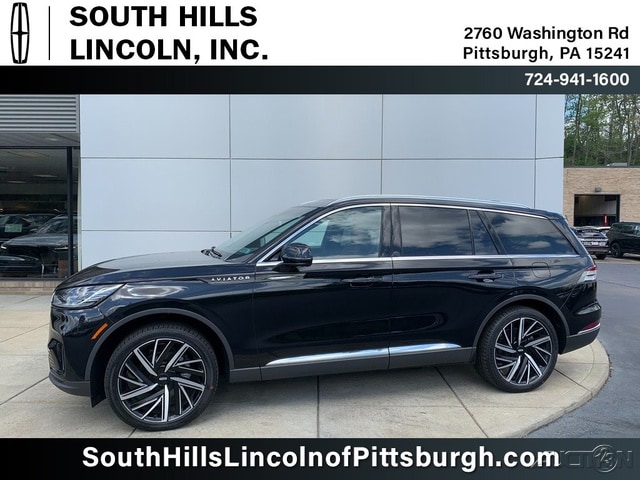 2025 Lincoln Aviator Reserve AWD's photo