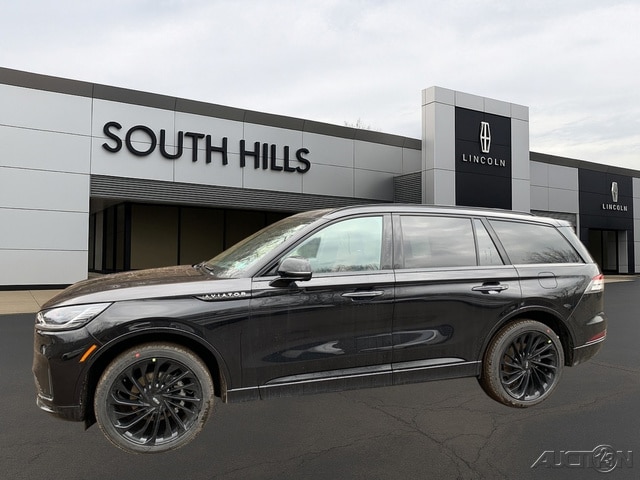 2026 Lincoln Aviator Reserve AWD's photo