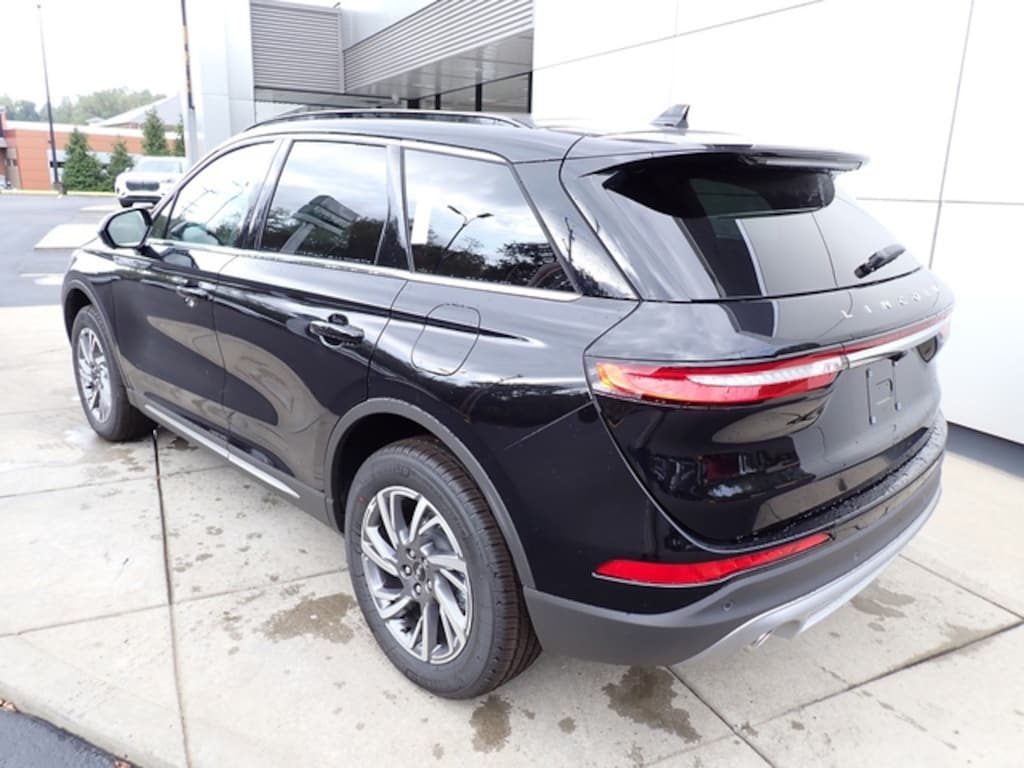 New 2025 Lincoln Corsair Premiere CROSSOVERS