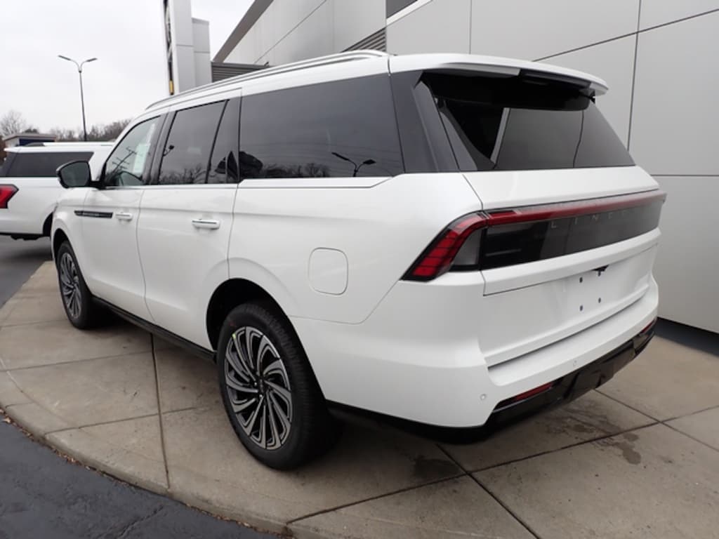 New 2025 Lincoln Navigator Black Label SUV