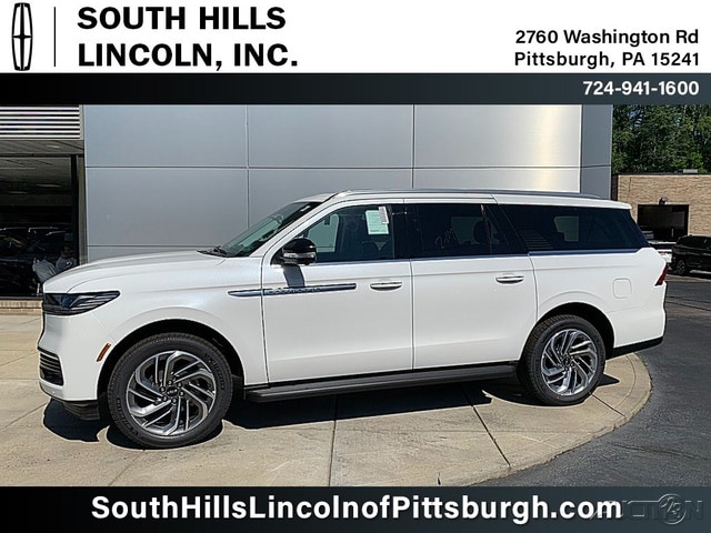2026 Lincoln Navigator Premiere L 4WD's photo