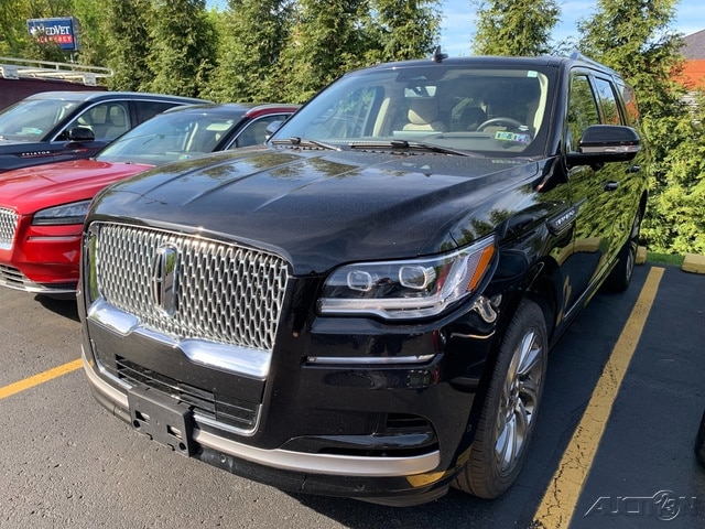 2023 Lincoln Navigator Reserve L 4WD's photo