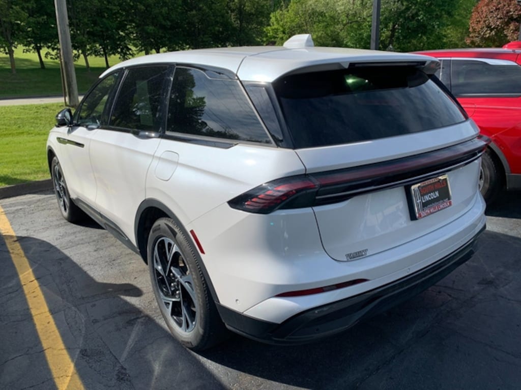 Certified 2024 Lincoln Nautilus Premiere II SUV