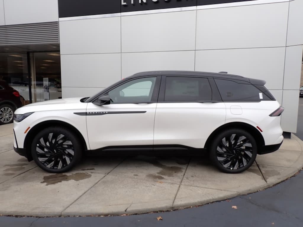 New 2026 Lincoln Nautilus Reserve CROSSOVERS