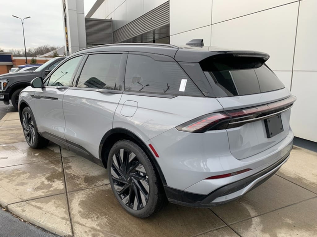 New 2026 Lincoln Nautilus Reserve CROSSOVERS