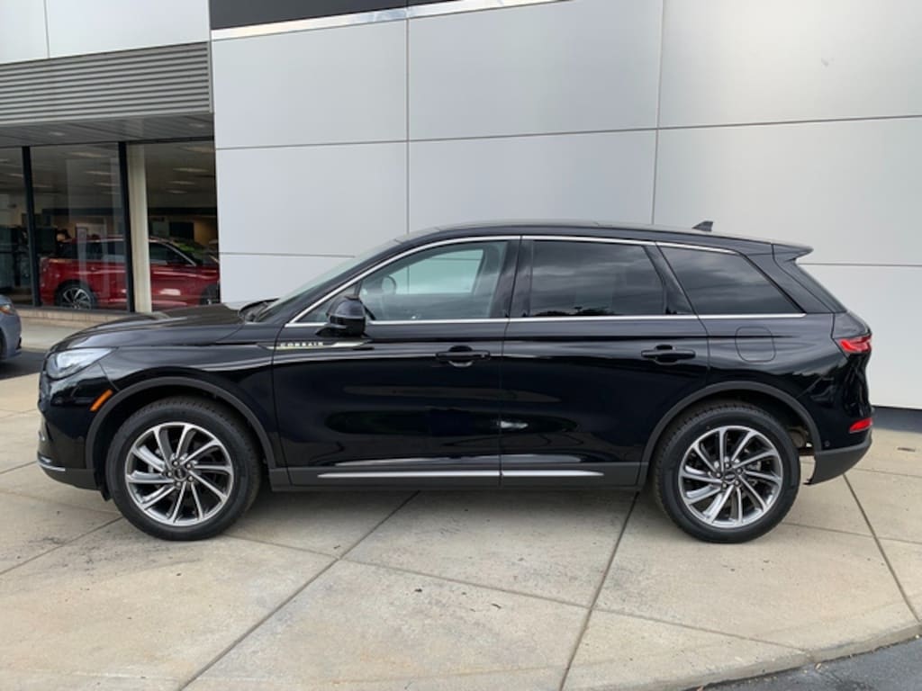 Certified 2023 Lincoln Corsair Standard III SUV