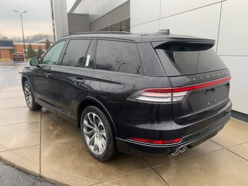 New 2026 Lincoln Aviator Premiere SUV