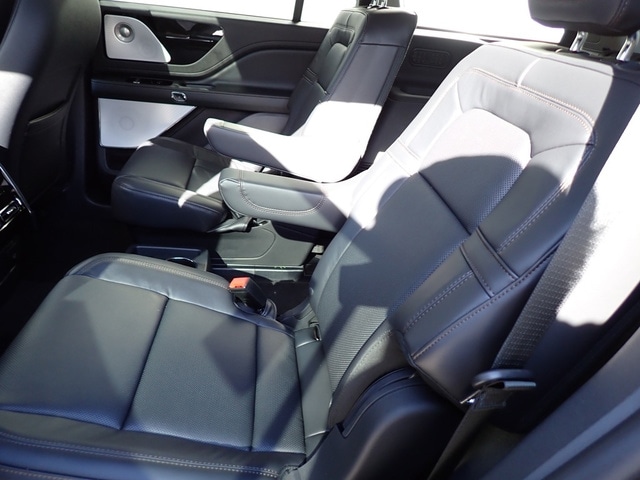 2025 Lincoln Aviator Reserve - Photo 16