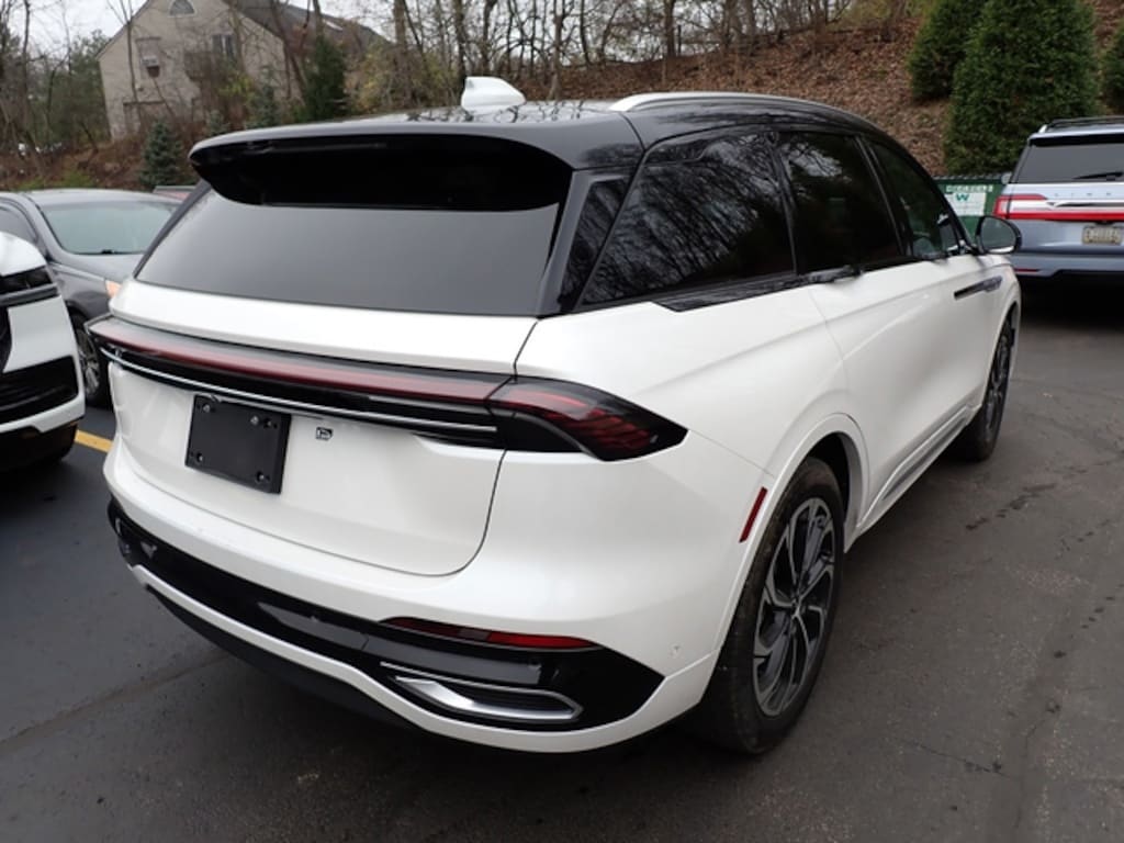 Certified 2024 Lincoln Nautilus Reserve SUV