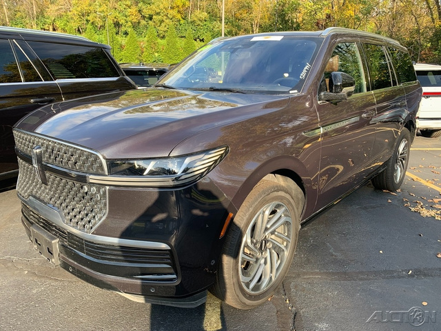 2025 Lincoln Navigator
