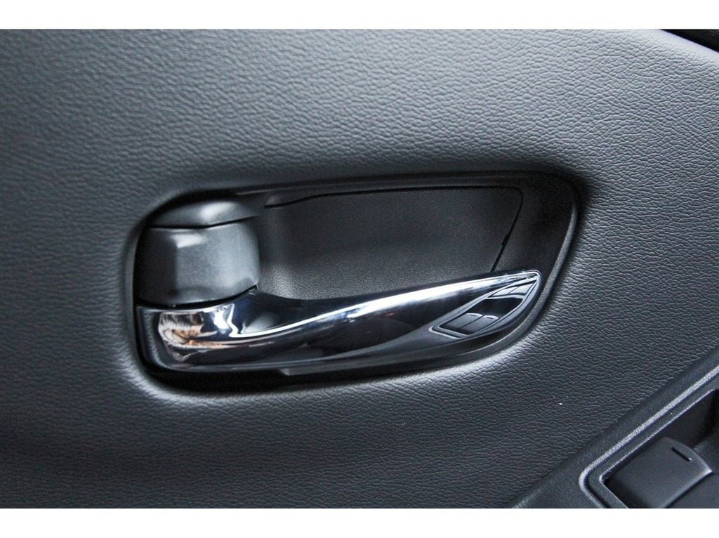 2025 Nissan Frontier PRO-4X - Photo 16
