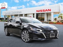 2025 Nissan Altima SL Sedan