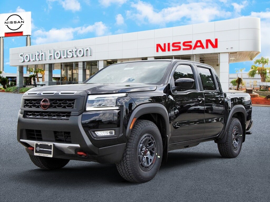 2025 Nissan Frontier PRO-X photo 2