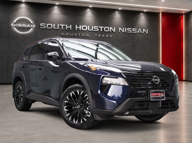 2026 Nissan Rogue Dark Armor SUV