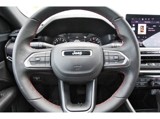 2025 Jeep Compass Trailhawk - Photo 14